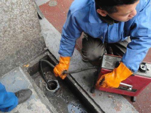 前进疏通下水道